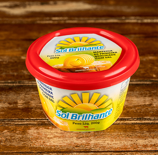 Sol Brilhante: Manteiga de Primeira Qualidade com Sal